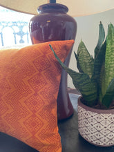 Coussin Kachin orange